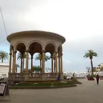 Giramondo Πανσιόν