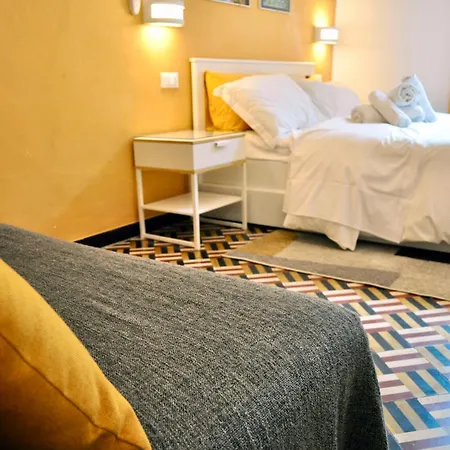 Pensión Giramondo 3*